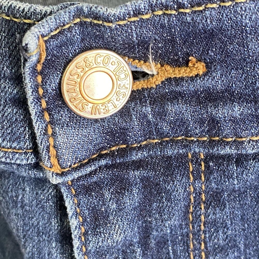 Levi's 505 Jeans Womens 10 Blue Straight Mid Rise Stretch 30 Inseam Denim - Picture 3 of 11